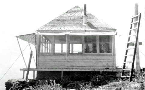 Lookout House, Summit Springs, Whitman National Forest, OR c1942 photo