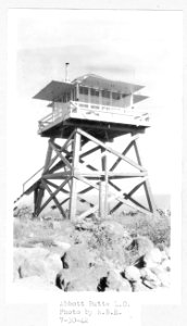Abbott Butte Lookout 1942 photo