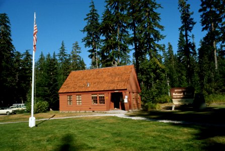 Gifford Pinchot National Forest, pre-1980 eruption Spirit Lake visitor info center