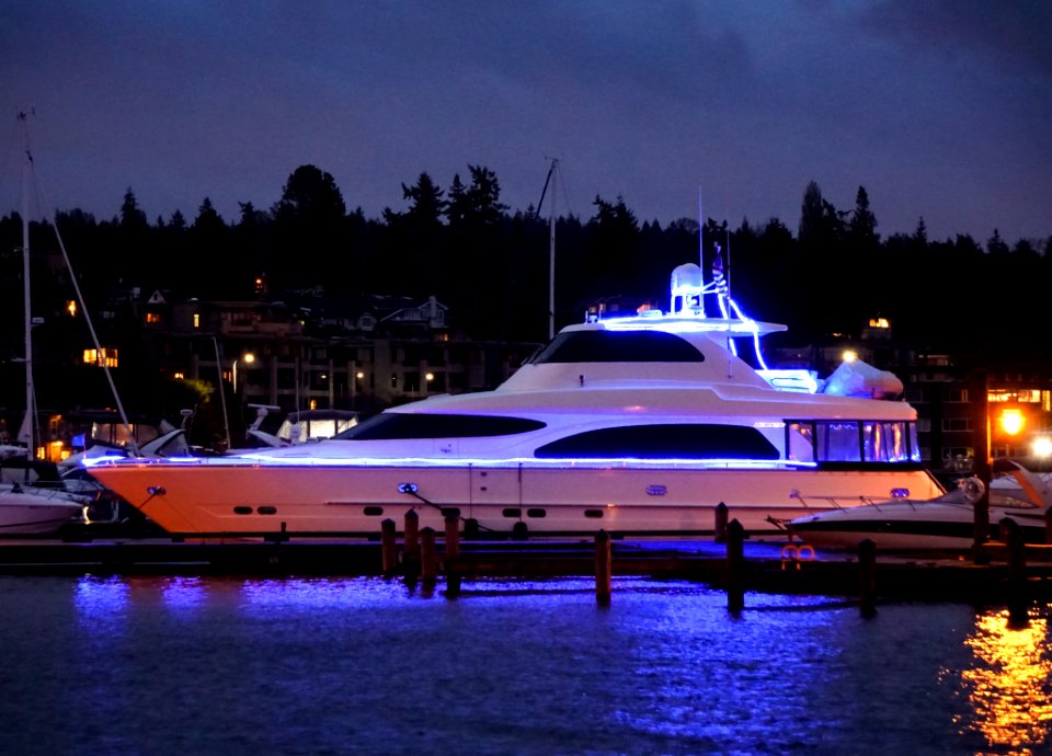 Marina Park Kirkland WA