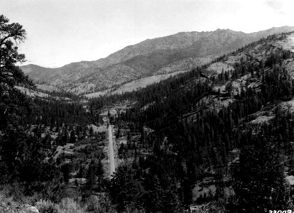 330091 Canyon Creek Highway, Malheur NF, OR 1936.jpg photo