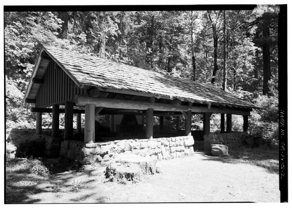 EAGLE CREEK RECREATION AREA, VIEW OF COMMUNITY KITCHEN