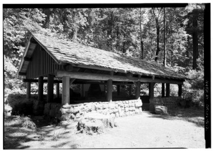 EAGLE CREEK RECREATION AREA, VIEW OF COMMUNITY KITCHEN