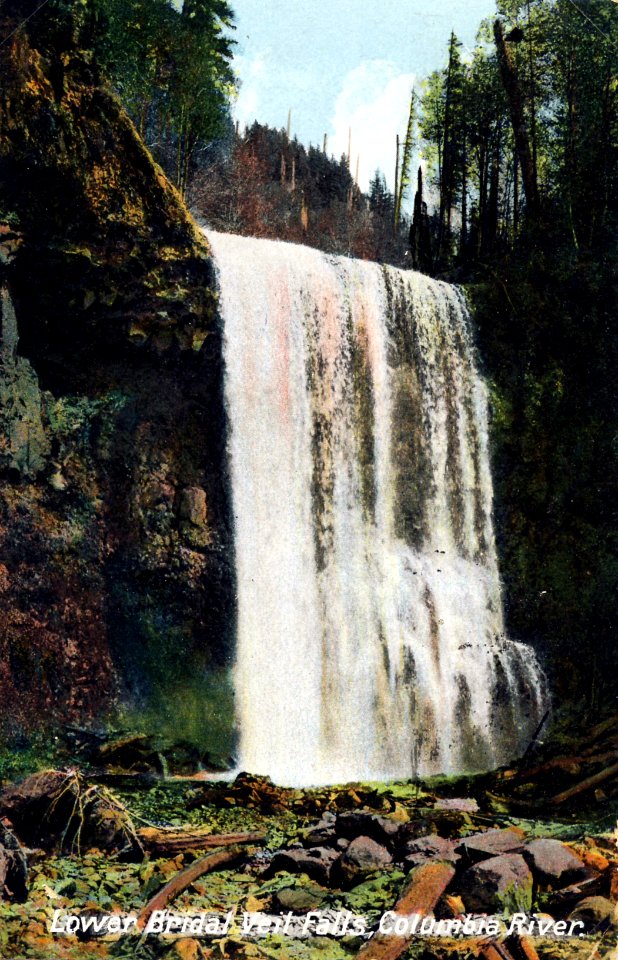 Lower Bridal Veil Falls, Columbia River
