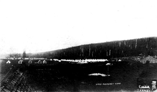 38421 Lake Pleasant Camp - Curtis Photo