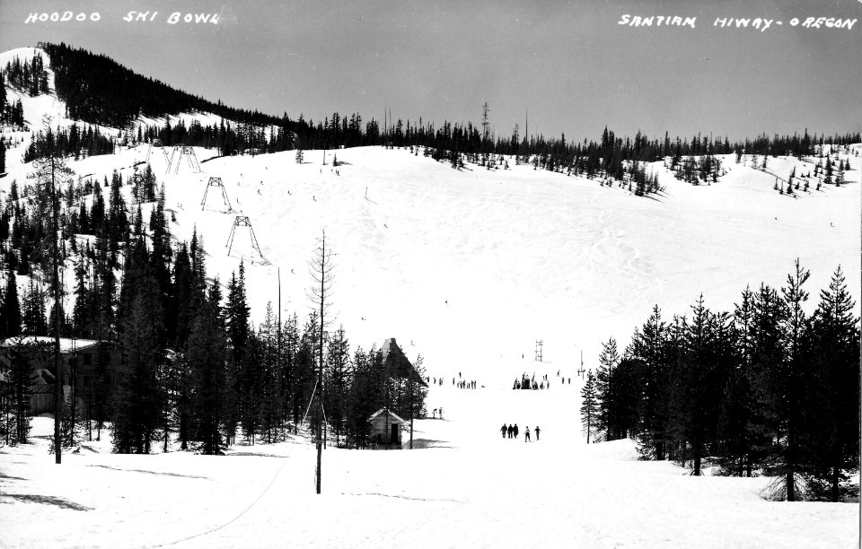 Hoodoo Ski Bowl, Santiam Highway, Oregon