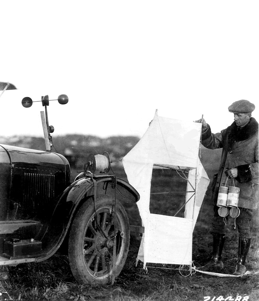 214488 Leo Issac, Research on Seed Dispersal, WA 1926
