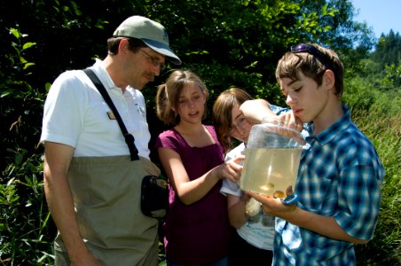 Environmental education at Karnowsky Creek, Siuslaw National Forest