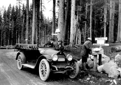 Campers Registry Along Sunset Hwy, Wenatchee NF, WA 1916
