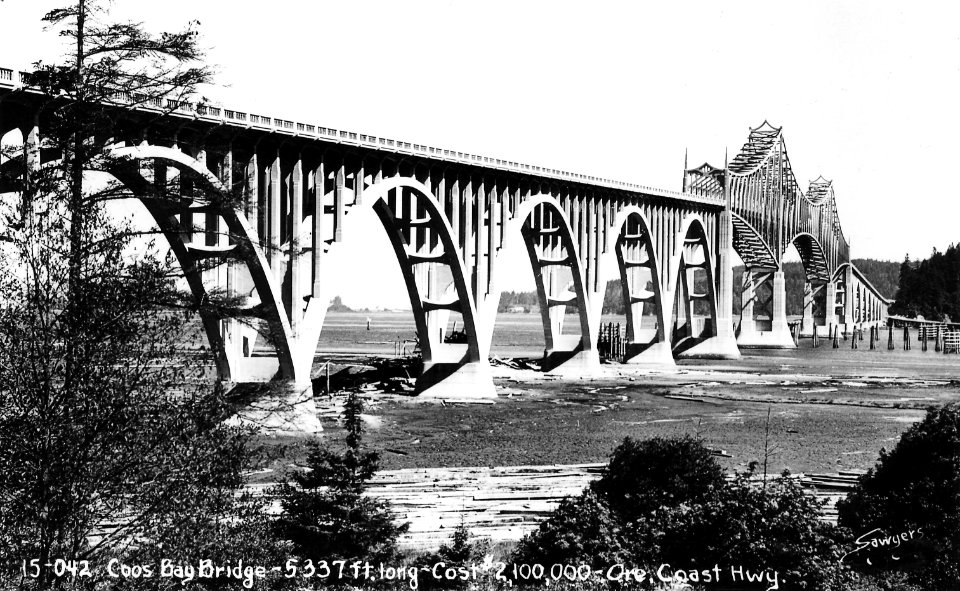 15-042 Coos Bay Bridge, 5337 ft Long, Ore.