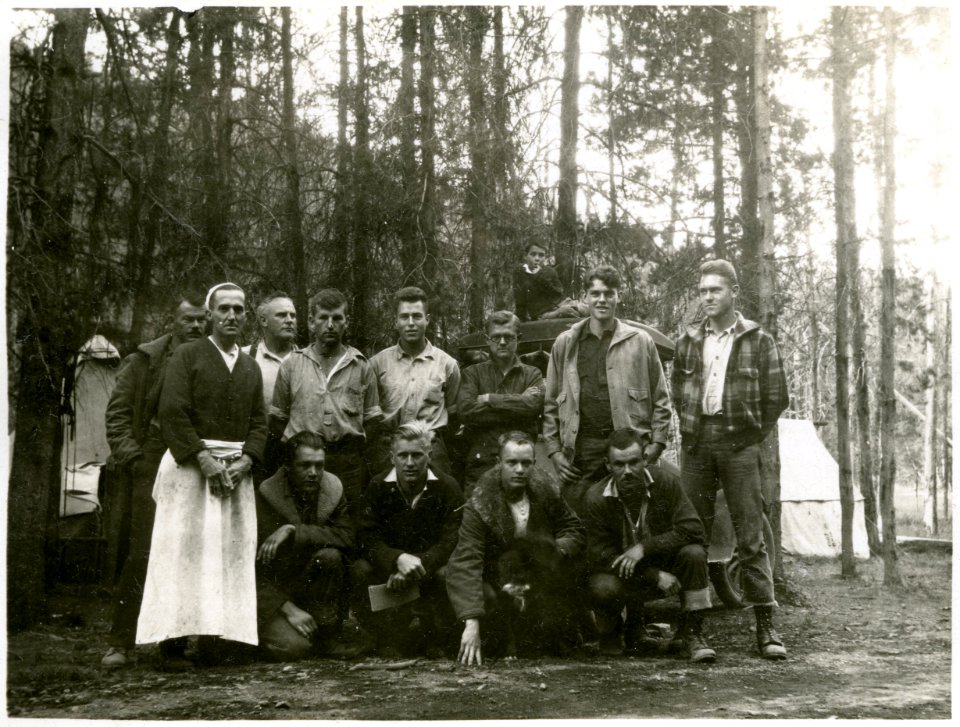 1900s Deschutes Timber 001