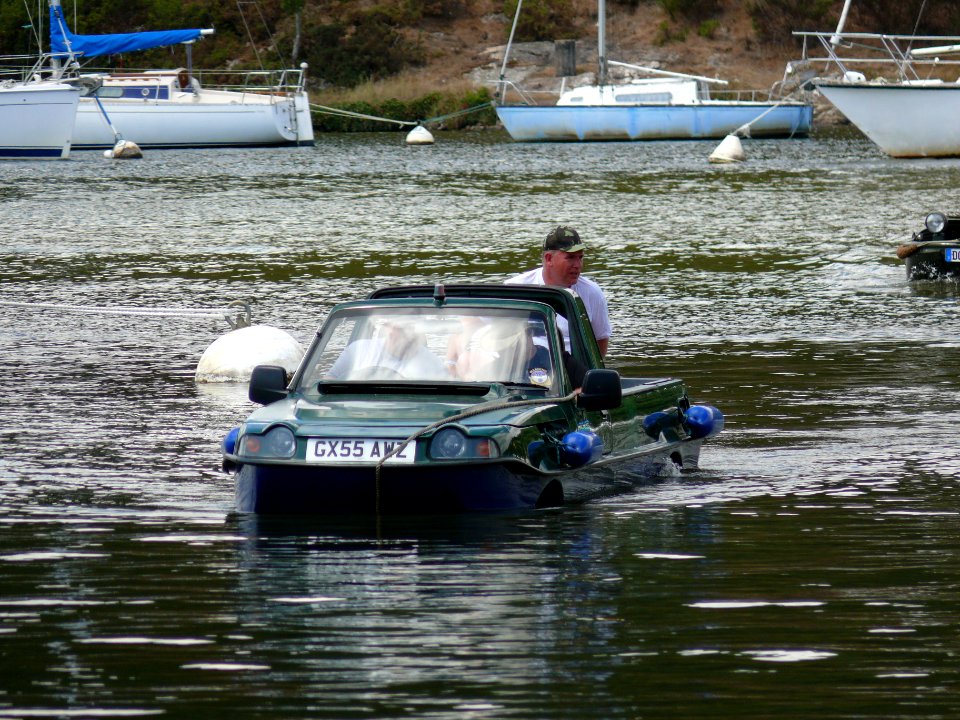 Rassemblement international de la voiture amphibie