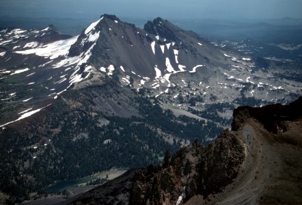 Summit South Sister, Three Sisters Wilderness, Deschutes National Forest photo