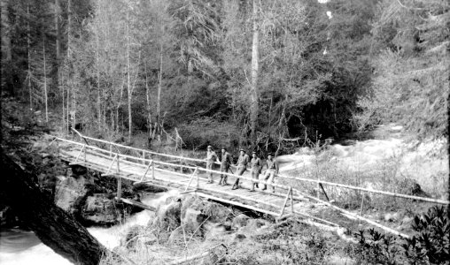 No Umpqua River Bridge (finish) 5-25-1911