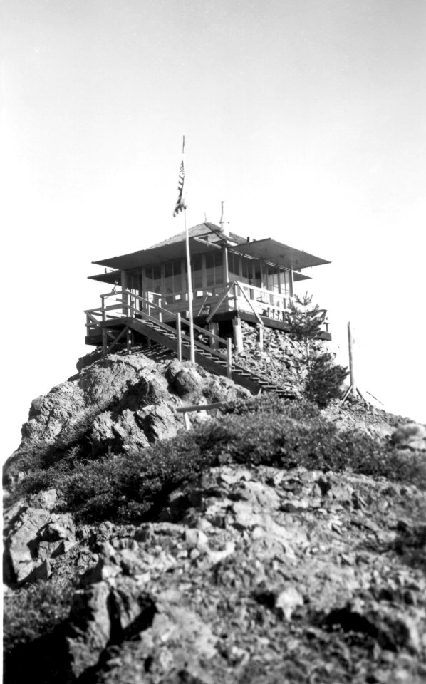 0054 p4-67 Iron Mtn. LO Agness RD 1944