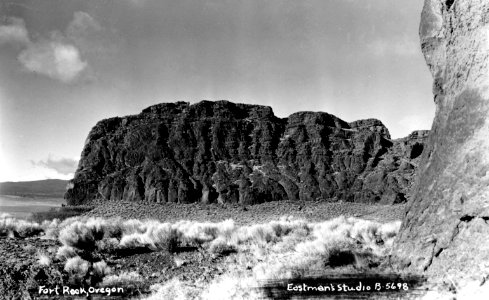 B-5698 Fort Rock, Oregon photo