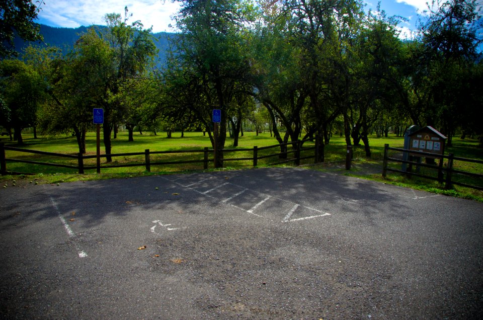 Parking Lot at St Cloud Day Use Area-Columbia River Gorge