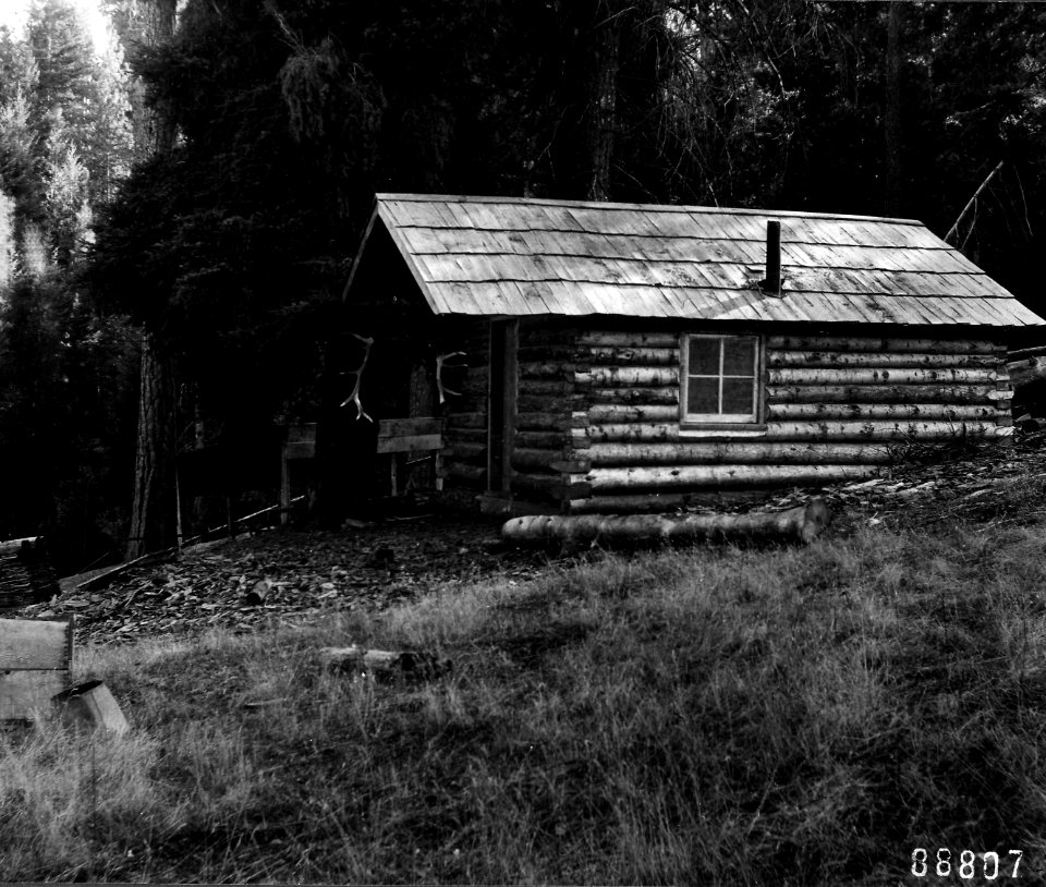 88807 June 11th Claim of Webster Johnson, Umatilla NF, OR 1910.JPG
