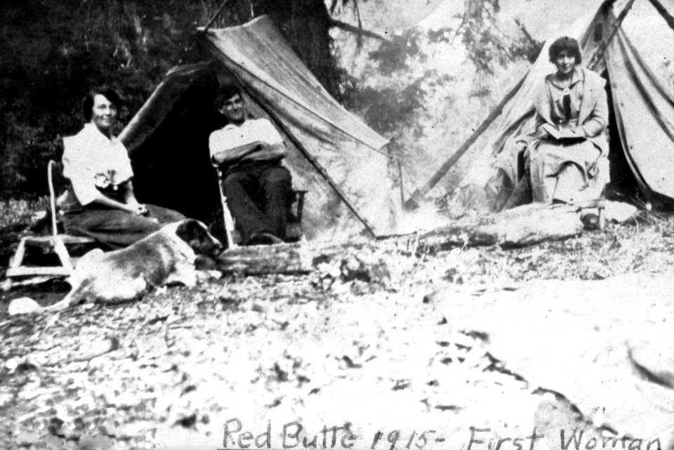 Umpqua NF - Red Butte LO with Women LOs, OR 1919