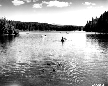 483626 Clear Lake, Willamette NF, OR 1957 (2)