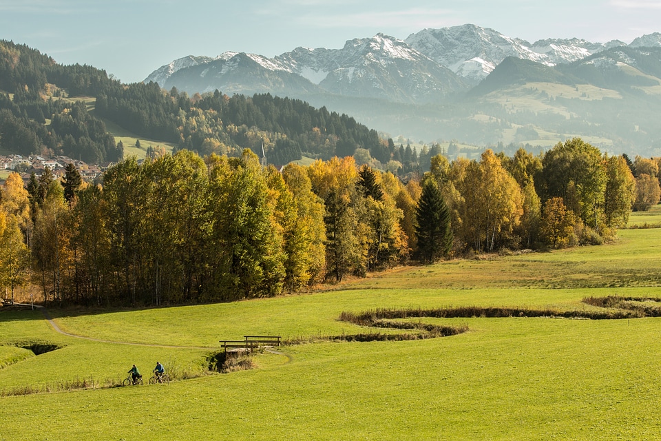 Bach mountains autumn