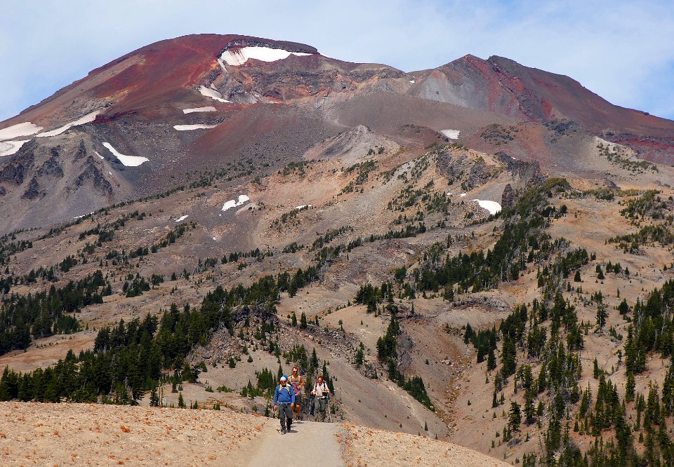 Deschutes National Forest Hiking Three Sisters Wilderness