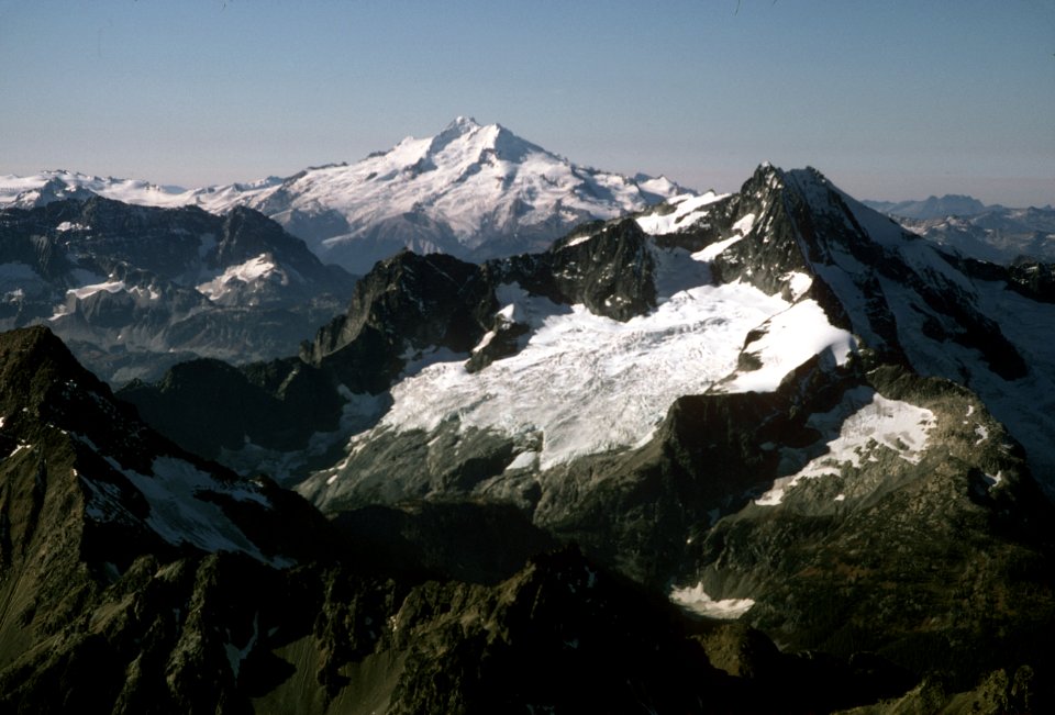 Alpine Lakes Wilderness, Okanogan-Wenatchee National Forest photo