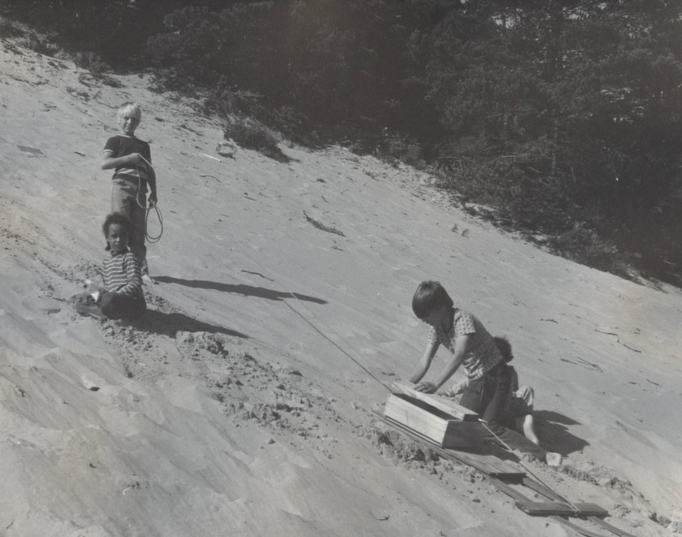 kids playing in the Sand dunes2