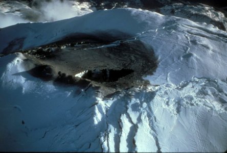 009first eruption resize