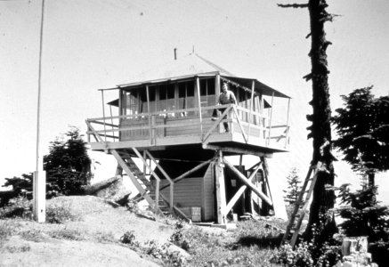 192 Devils Peak fire lookout, Mt Hood Nat'l Forest  1940's