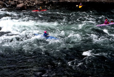 Recreation, kayaking Clackamas River, Mt Hood National Forest