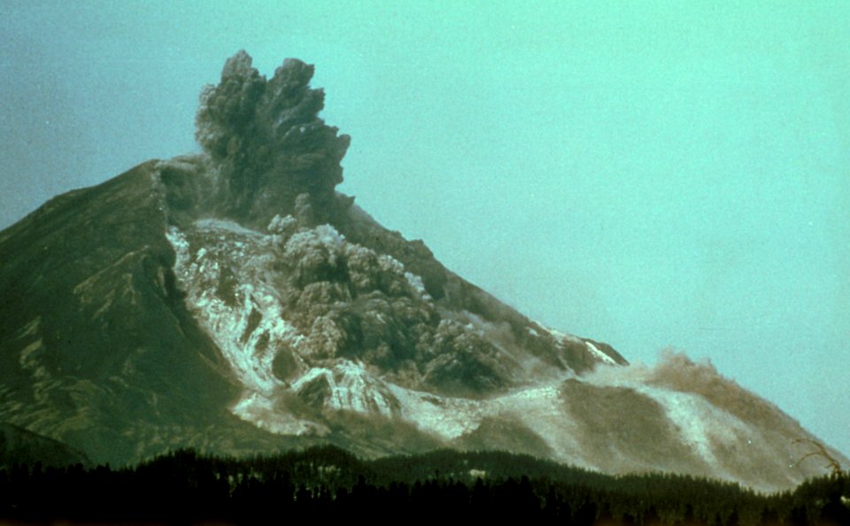 019MSH eruption002 resize