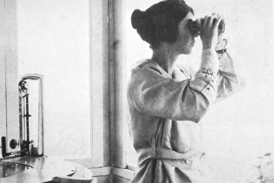 351 Helen Dowl first female fire lookout at Devils Head  Fire Lookout, Pike Nat'l Forest colorado
