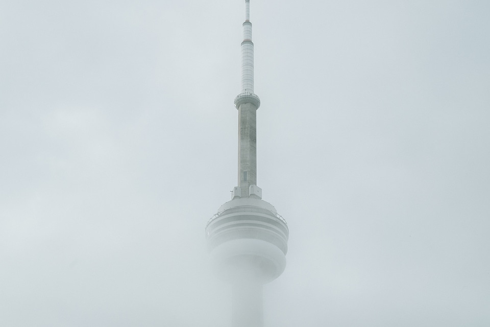 Structure infrastructure fog
