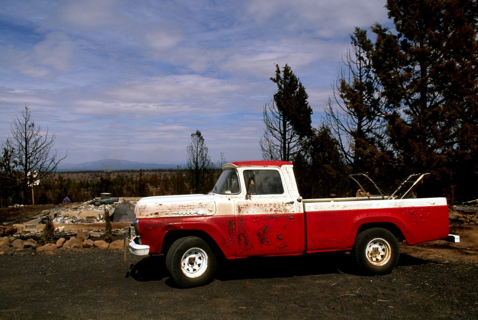 310 Bend,OR Deschutes National Forest,Skeleton Fire