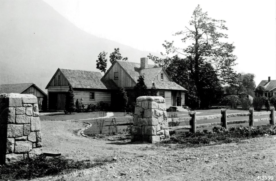 413599 North Bend RS, Rangers Residence, Snoqualmie NF, WA 1938