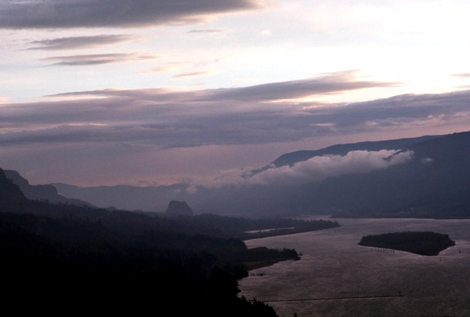Columbia River Gorge NSA, sunset Columbia Gorge-2.jpg