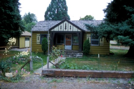 CCC Ranger Station at Glide OR 1980s photo