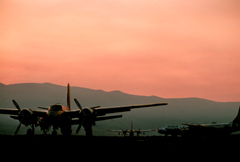 507 Wenatchee Pangborn field tankers lined up at dawn