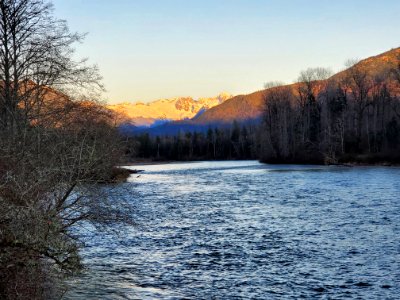Skagit River with Eldorado Pk , Mt. Baker-Snoqualmie National Forest, Matt Riggen, December 2, 2020
