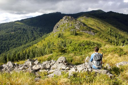 Near Pyramid Rock along Grouse Vista Trail (180F), looking towards Silver Star Mountain on the Gifford Pinchot National Forest