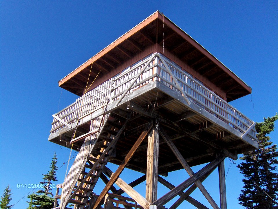 Exterior of Indian Ridge Lookout Tower, Willamette National Forest