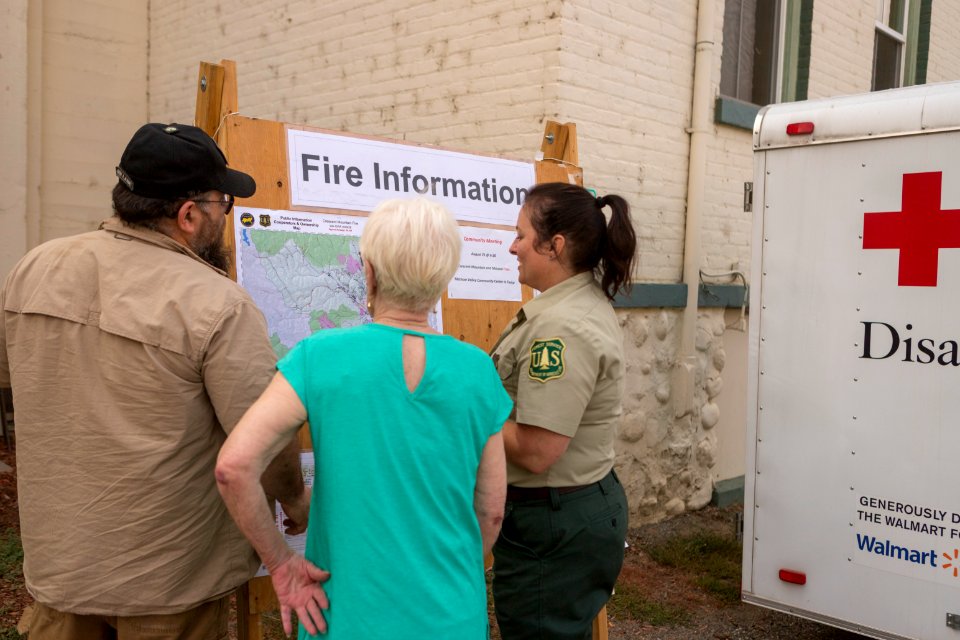 20180821-FS-Okanogan-Fire information-KG-0956