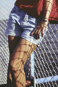 Jewelry legs shadow