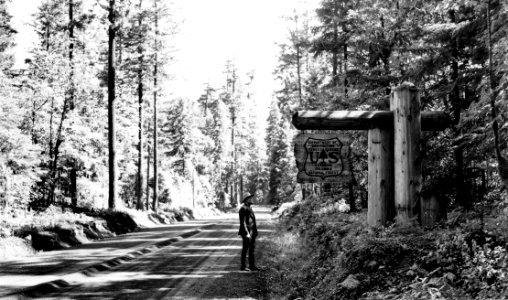 37223 Columbia NF Entrance Sign