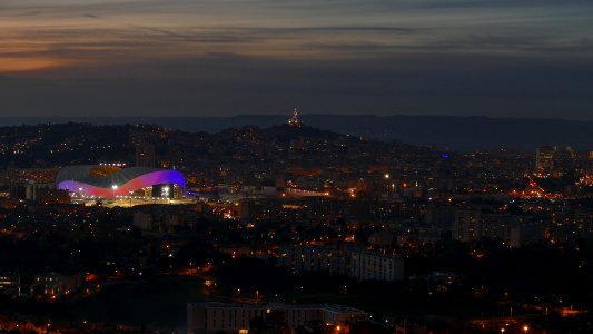Marseille et son stade vélodrome.