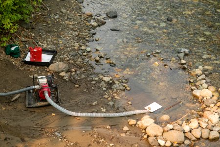 Water tender filling at the Twisp River