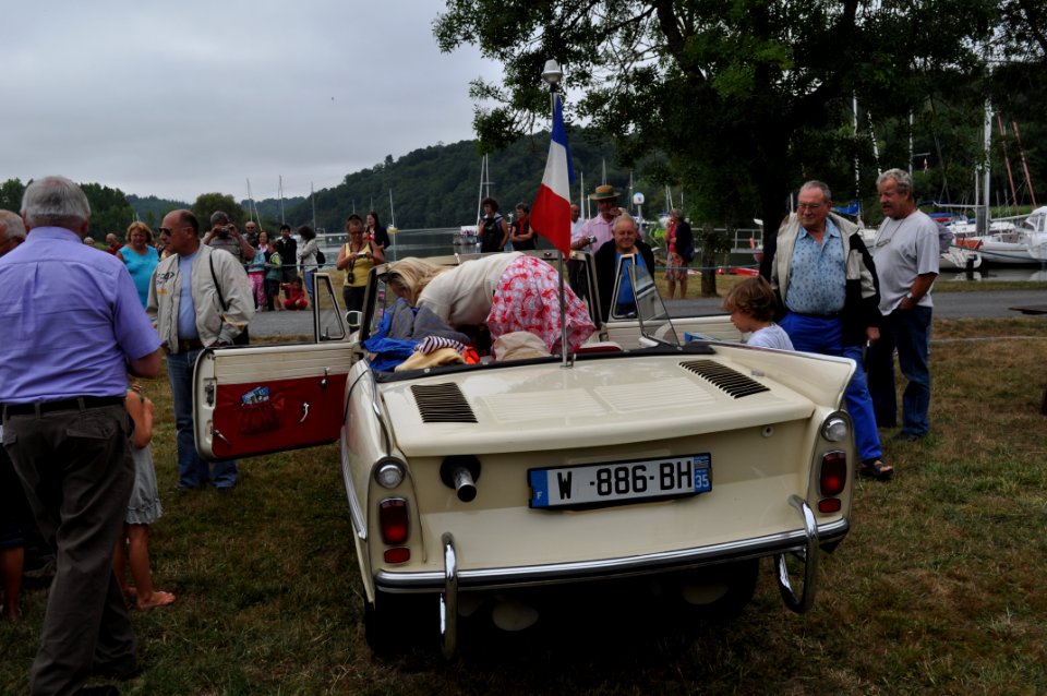 Rassemblement international de la voiture amphibie