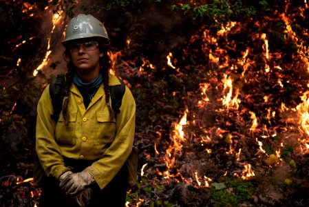 Slater/Devil Fires, Happy Camp Crew 2 completing a back burn