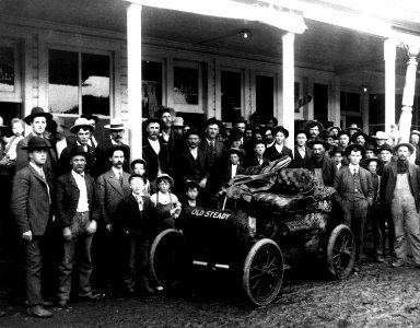 Santiam Wagon Road, Old Steady at Prineville, OR 1905